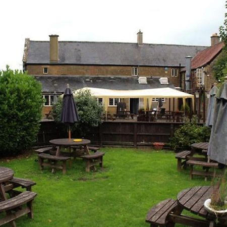 The Fleur-De-Lis Hotel Chiselborough Εξωτερικό φωτογραφία