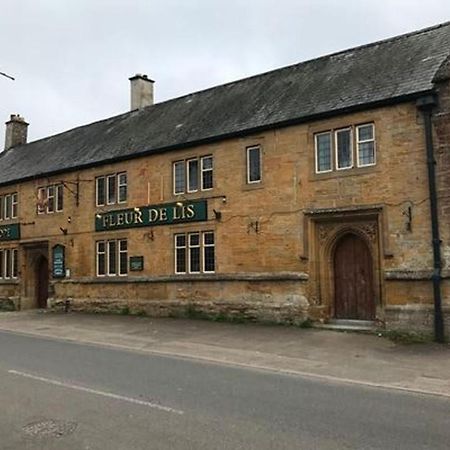 The Fleur-De-Lis Hotel Chiselborough Εξωτερικό φωτογραφία