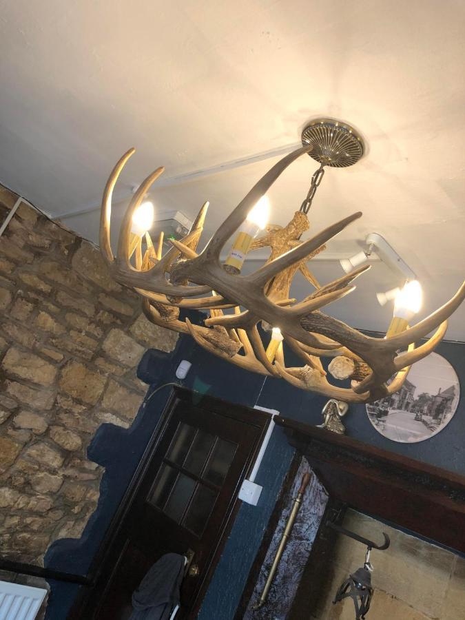 The Fleur-De-Lis Hotel Chiselborough Εξωτερικό φωτογραφία